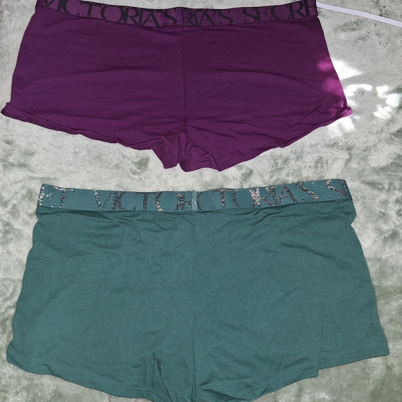 2 Pair Victorias Secret Shorties Large Nwt - Picture 4 of 4